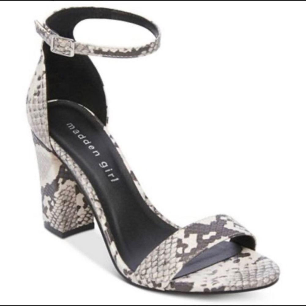 Madden Girl Bella Snakeskin Sandal Size 9.5